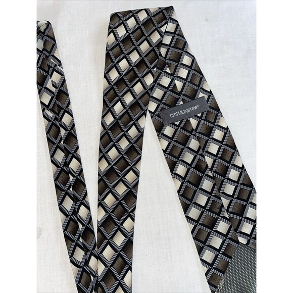 Croft & Barrow Dress Tie Men’s Size 60” Brown Tan Geometric 100% Silk Formal - Picture 10 of 13